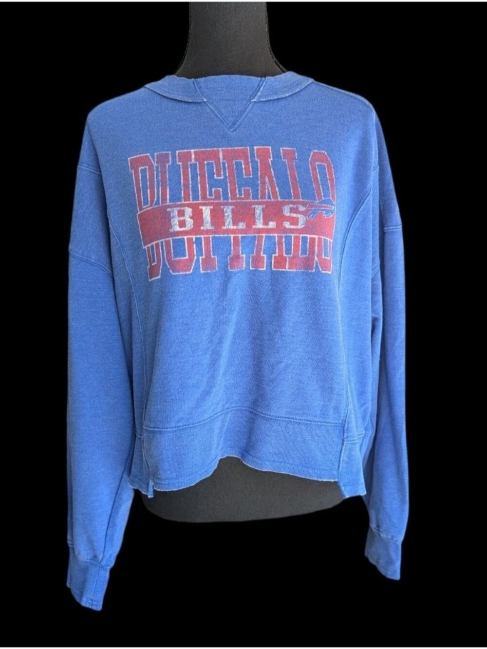 NFL Team Apparel Buffalo Bills Pullover Sweatshirt M Faded Distressed Bills Mafi